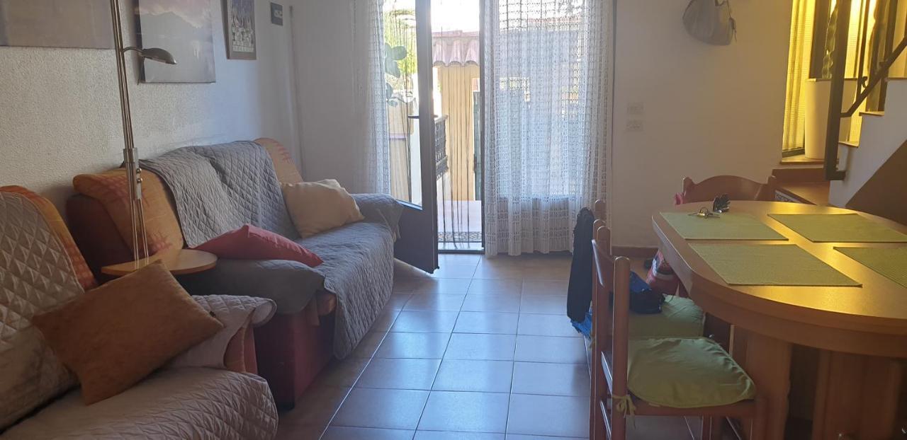 Villaislandia Oropesa del Mar Bagian luar foto