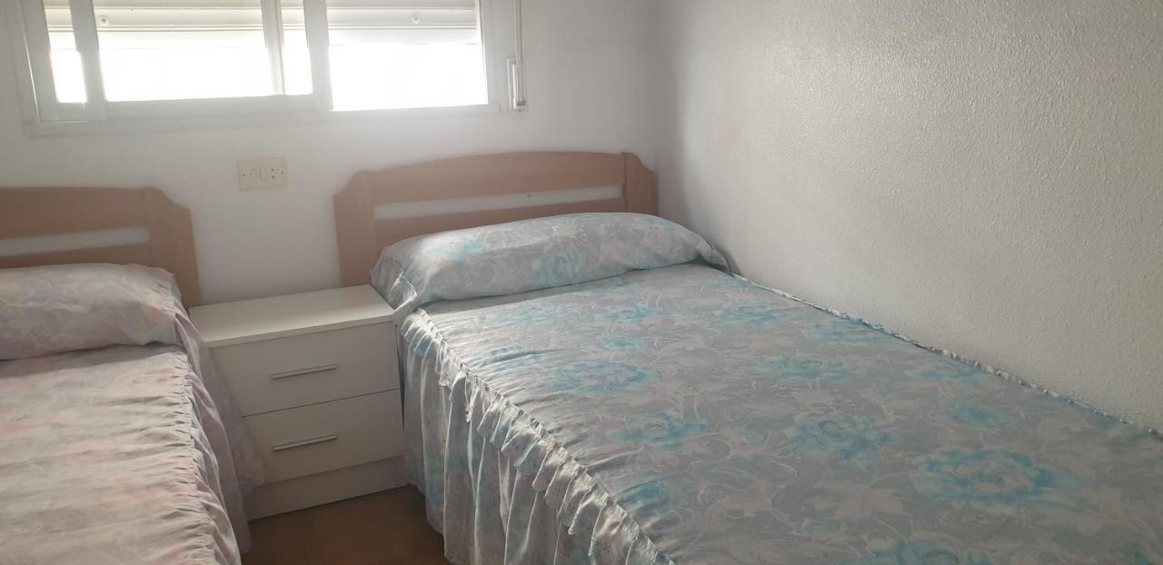 Villaislandia Oropesa del Mar Bagian luar foto
