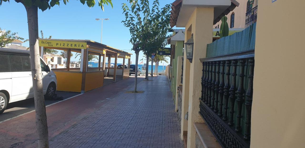 Villaislandia Oropesa del Mar Bagian luar foto